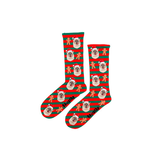 Chaussettes de Noël pour enfant rayées vertes et rouges avec motifs pain d’épices et un chat