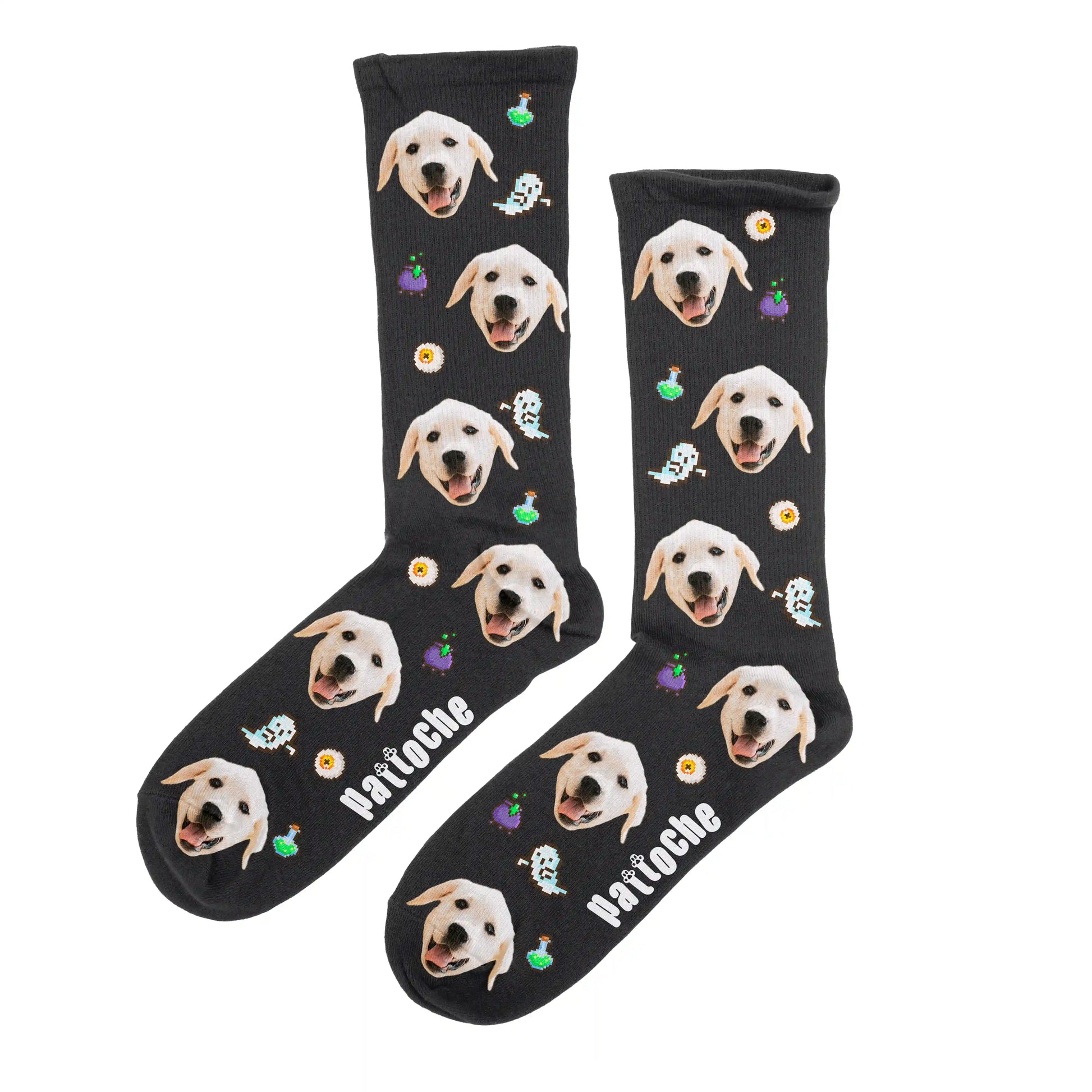 Chaussettes Halloween pixel art noires avec portrait de chien - design fantômes Pattoche